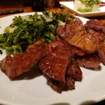 牛たん炭火焼 吉次 - 