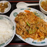 日高屋 - キムチバクダン炒め定食