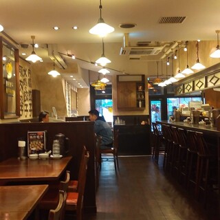 タイガー餃子会館_2