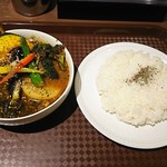 黒岩咖哩飯店 - サラサラチキンスープカリー