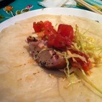 墨国回転鶏料理 - タコスの皮に乗せて～の