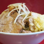 ラーメン二郎 - ラーメン小＋ニンニク多め