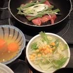Nikuyano Shoujikina Shokudou - 週替り定食　鶏のニラ玉