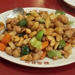 横浜中華街　梅蘭　新館 - 鶏肉とカシューナッツ炒め