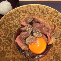 肉寿司 肉和食 KINTAN コレド室町 - 黒毛和牛ロース トリュフすき焼き