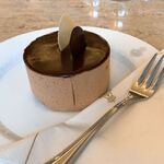Café-Bistro Dallmayr - ショコラケーキ 6.2€ 3.6
