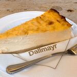 Café-Bistro Dallmayr - チーズケーキ 5.2€ 3.3