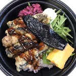 ディキシーデリ - 秋刀魚の竜田揚げ丼 750円
            2019年11月26日昼