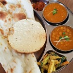 本格インド料理 Asian Curry SPARSH - 