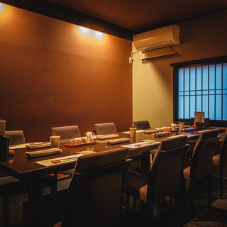 ◆各種ご宴会に！最大16名様までOKの2Fテーブル個室