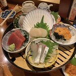 函三郎 - 鮮魚のお刺身函館盛り（1680円）