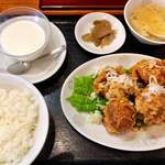 福菜 - ランチ唐揚げ定食 830円税込　コスパ○