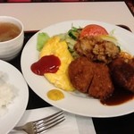 キッチンスズキ - ヒレカツ、唐揚げ、オムレツ