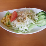 オリーブ - サラダセットのサラダ