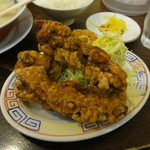 中華そば 高安 - セットのからあげ（でかい！）