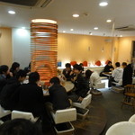 中華そば 高安 - おしゃれな店内