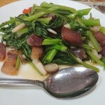 美楽一杯 - ・自家製ソーセージと時野菜炒め 1200円 (税抜)