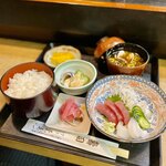 東寿し - 刺身定食　1,500円