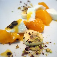 ラ・ボンヌターブル - 