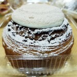 ブーランジェリーランプパティスリーシオン - シナモンロール260円