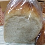 ブーランジェリーランプパティスリーシオン - モア ルー　280円