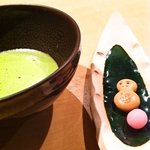 野嵯和 - 福だるまと薄茶