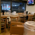 中華そば 和渦 TOKYO - R1.12  店内風景