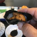 寿司万 - 雲丹が たっぷりやろ〜？