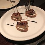 炭焼きステーキとワインobiobi - 