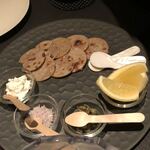 炭焼きステーキとワインobiobi - 