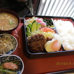 まつふじ - ハンバーグ定食