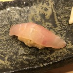 Sushi Tsukamoto - 白甘鯛昆布〆