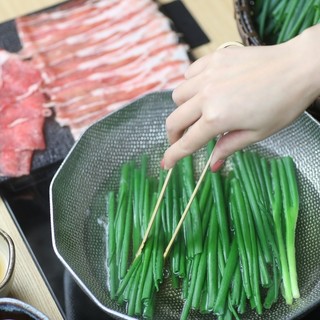 Recommended by professional farmers! "Negi Nabe" with all-you-can-eat fresh green onions picked in the morning