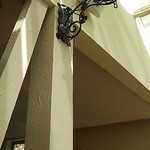 エルガーハウス - 柱の照明も素敵