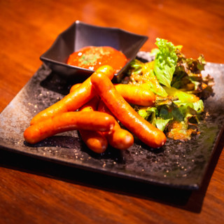 Live & Dining Bar Woodstock_1