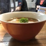 ラーメン屋 トイ・ボックス - 丼