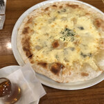 マイアミガーデン 新宿西口店 - ハチミツが別料金なのでCPは悩ましいところ