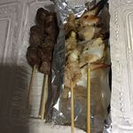 焼鳥とんこ - 左からハート、スナギモ、かしわ、なんこつ