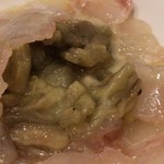 ラ リベラ - 鮃の切り身の中にトロトロの焼き茄子が♪