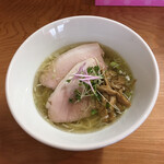 中華そば 笹生 - 【きまぐれ限定】透明醤油の中華そば 950円