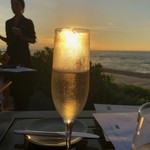 'ULU Ocean Grill + Sushi Lounge - 