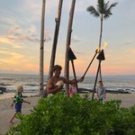 'ULU Ocean Grill + Sushi Lounge - 