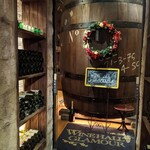 WINEHALL GLAMOUR - 