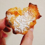 120594048 - ハチミツとアーモンドのフレンチトースト