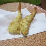 岡田屋 - 最後は海老を２匹いただいてこの日の夕食は終了。

お歳を感じさせない女将との会話もはずみ楽しい夕食でした