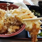 味彩かたかた - 料理写真:ランチ天丼（サラダ、香の物、味噌汁、コーヒー付き）900円