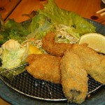 魚料理のお店 鮮魚まるふく - 本日の「ミックスフライ」（牡蠣×２とカサゴ×２）