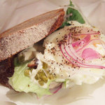 BERG - キッパー卵サンド(420円)