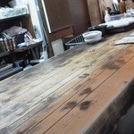 味処 佐とう - 201203 佐とう　侘・寂を感じるカウンター.jpg