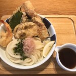 讃岐うどん　志成 - 